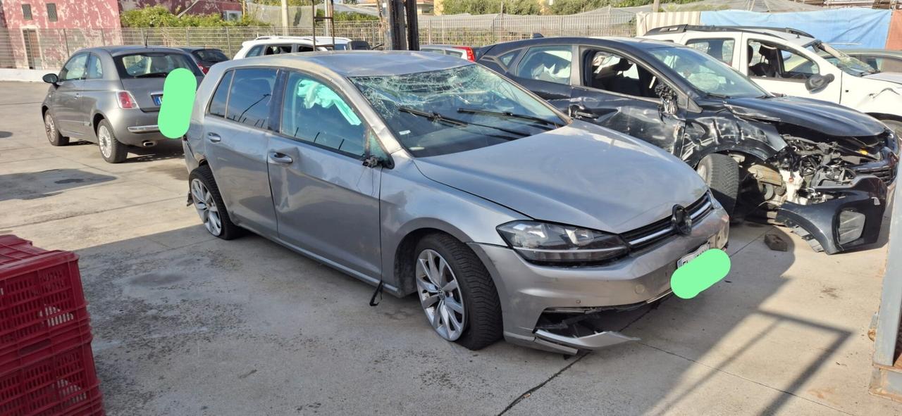 2017 INCIDENTATA Volkswagen Golf 1.6 TDI 115 CV 5p. Sport BlueMotion Technology