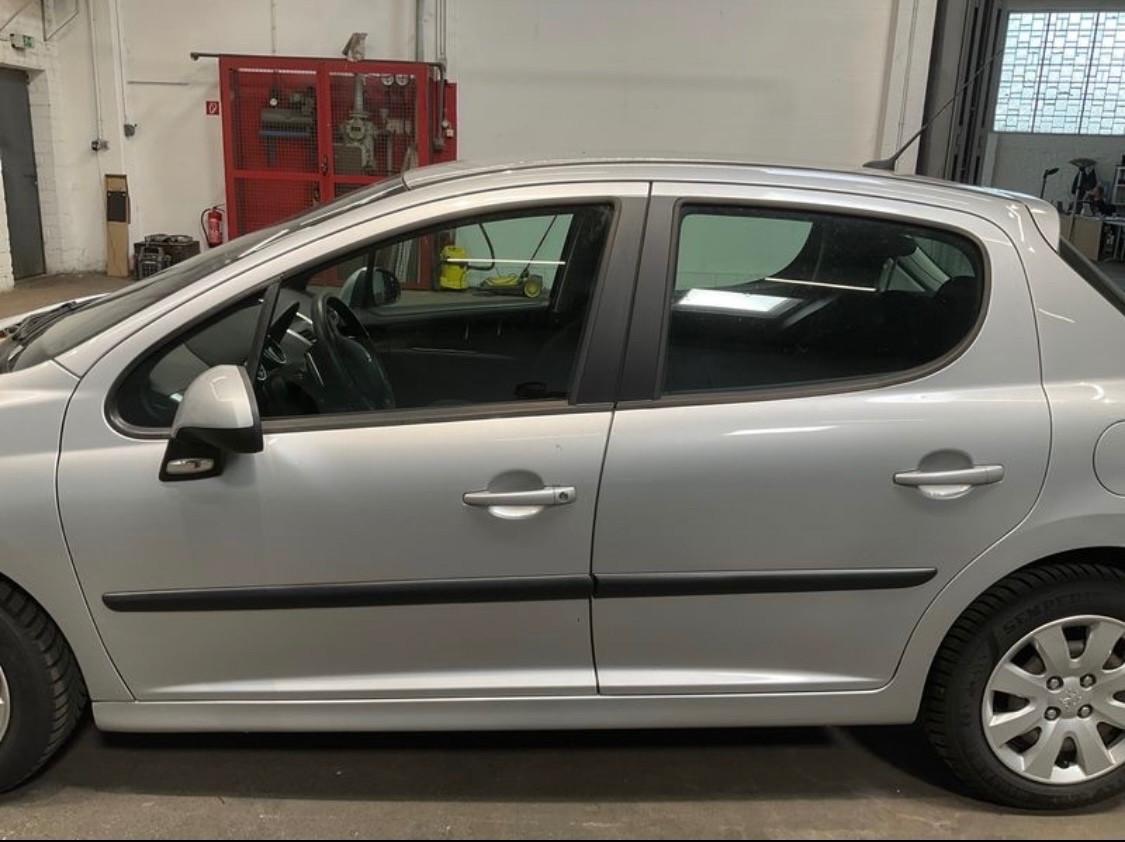 Peugeot 207 1.4 88CV 5p. 2 Tronic XS