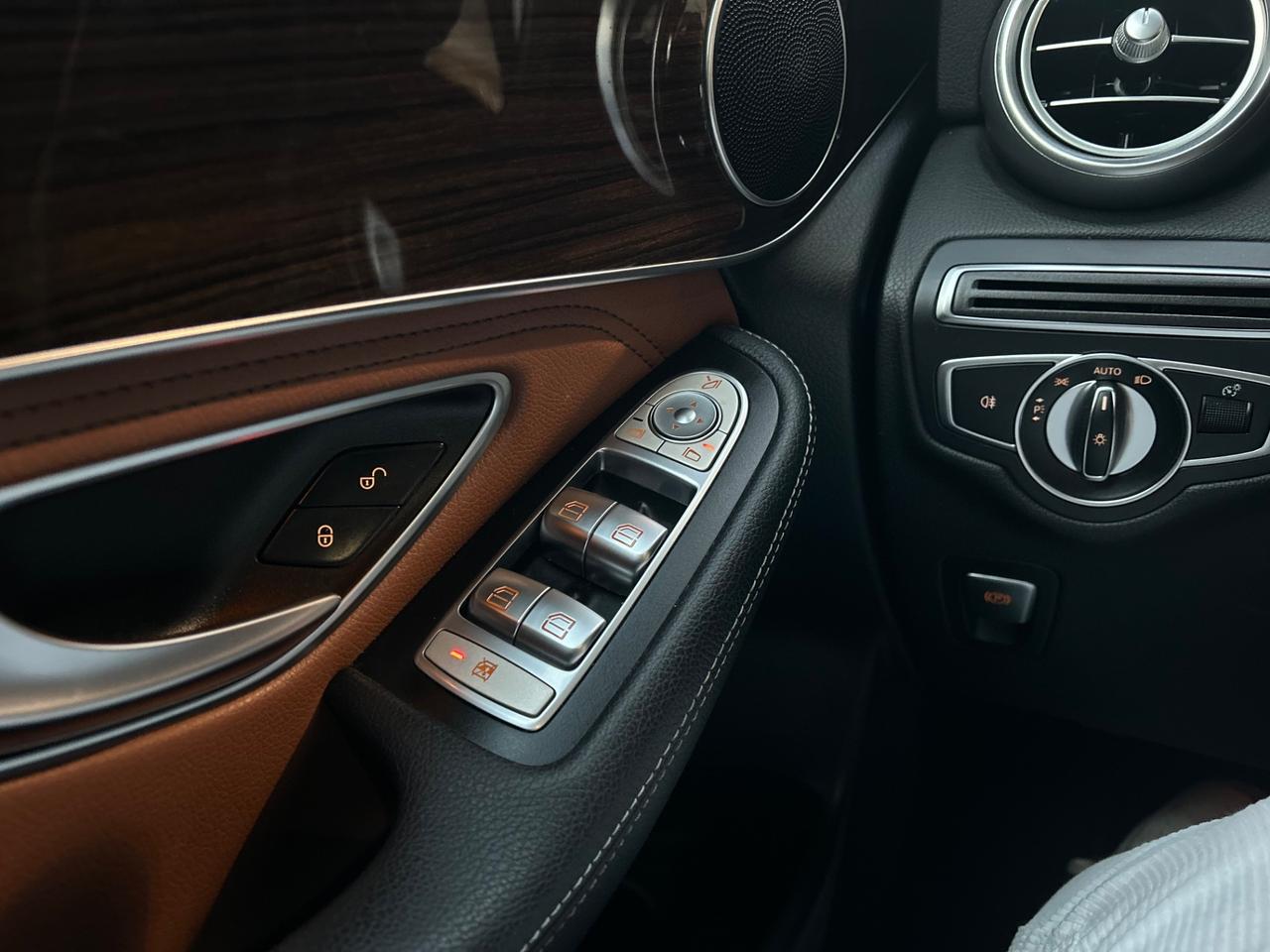 Mercedes-benz GLC 250 4MATIC Sport auto *BENZINA*STRAFULL*70000KM*