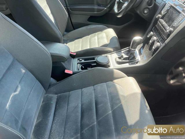 VOLKSWAGEN Golf 1.6 TDI 110 CVDSG Highline ( Garanzia 12 Mesi)