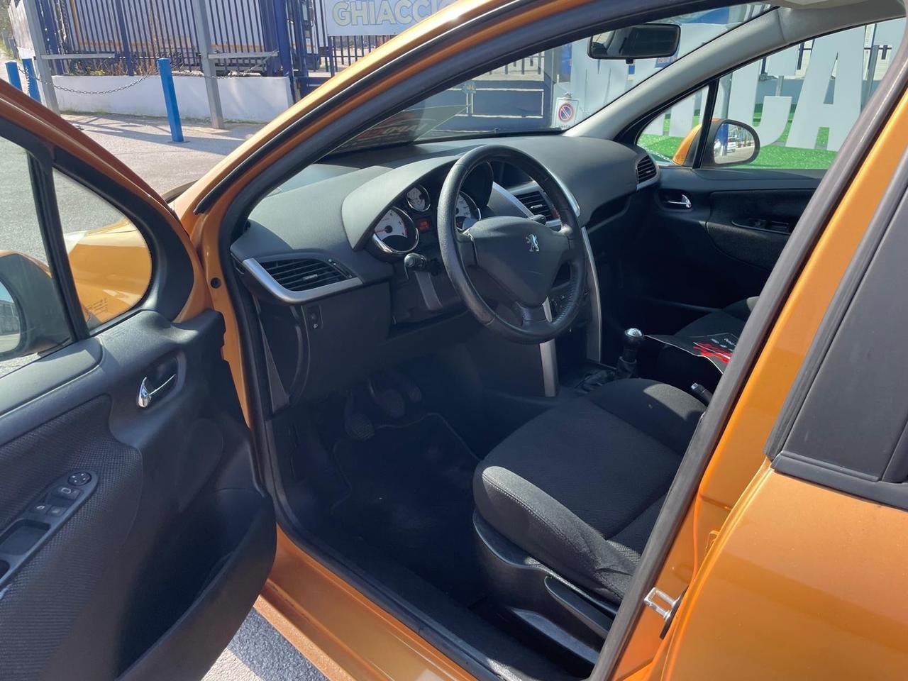 Peugeot 207 1.4 HDi 70CV 5p. XS