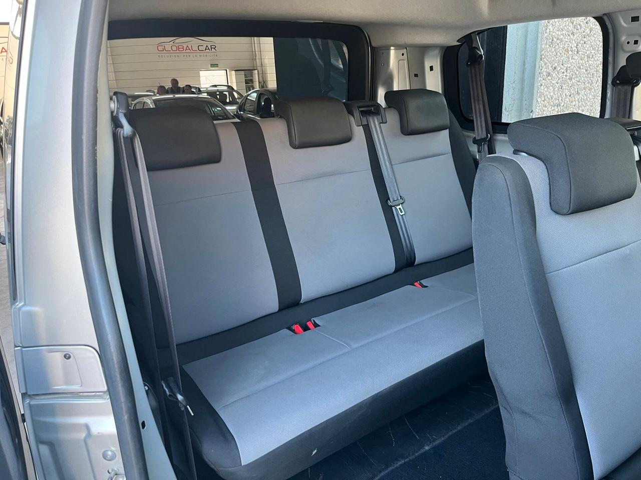 Peugeot Expert BlueHDi 115 S&S PL-TN Combi Standard 9 POSTI