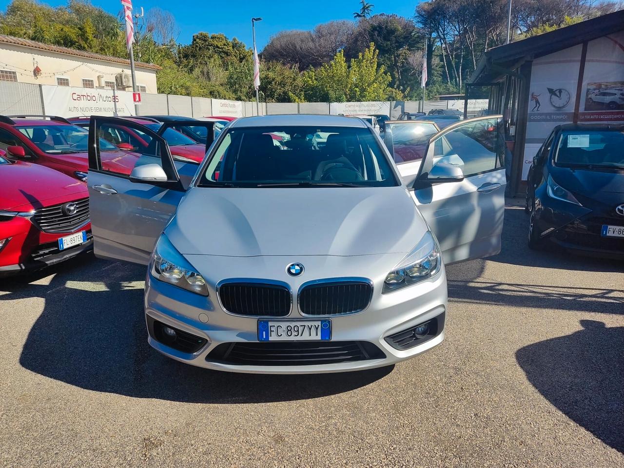Bmw 2er Active Tourer 216d Luxury