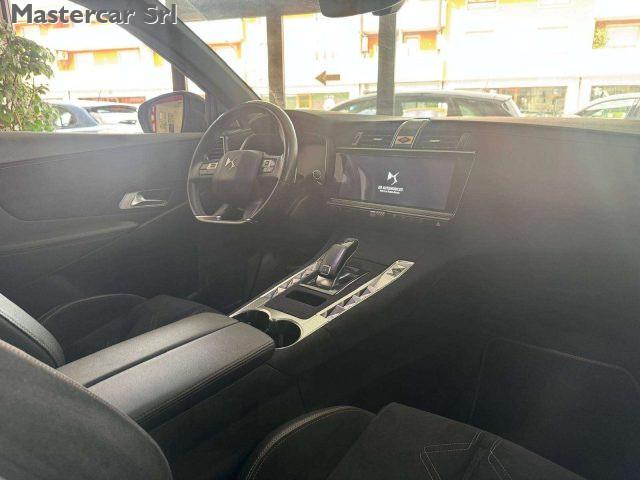 DS AUTOMOBILES DS 7 1.5 bluehdi Performance Line 130cv TG: GP725MF