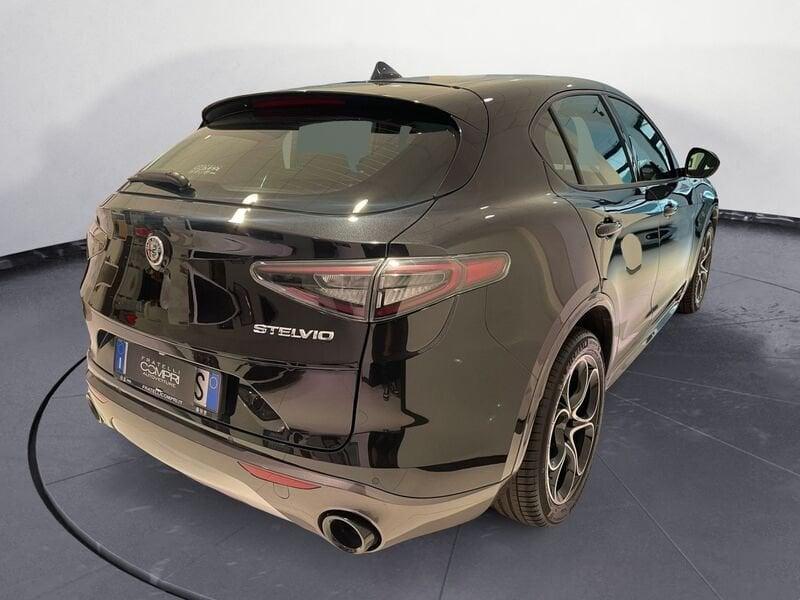Alfa Romeo Stelvio 2.2 Turbodiesel 160 CV AT8 RWD Ti