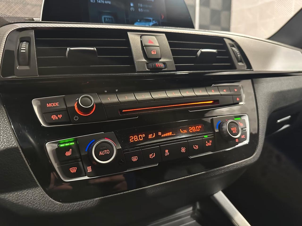 BMW 118 i Lim.*M-SPORT*SHADOW-LED-TEMPOMAT