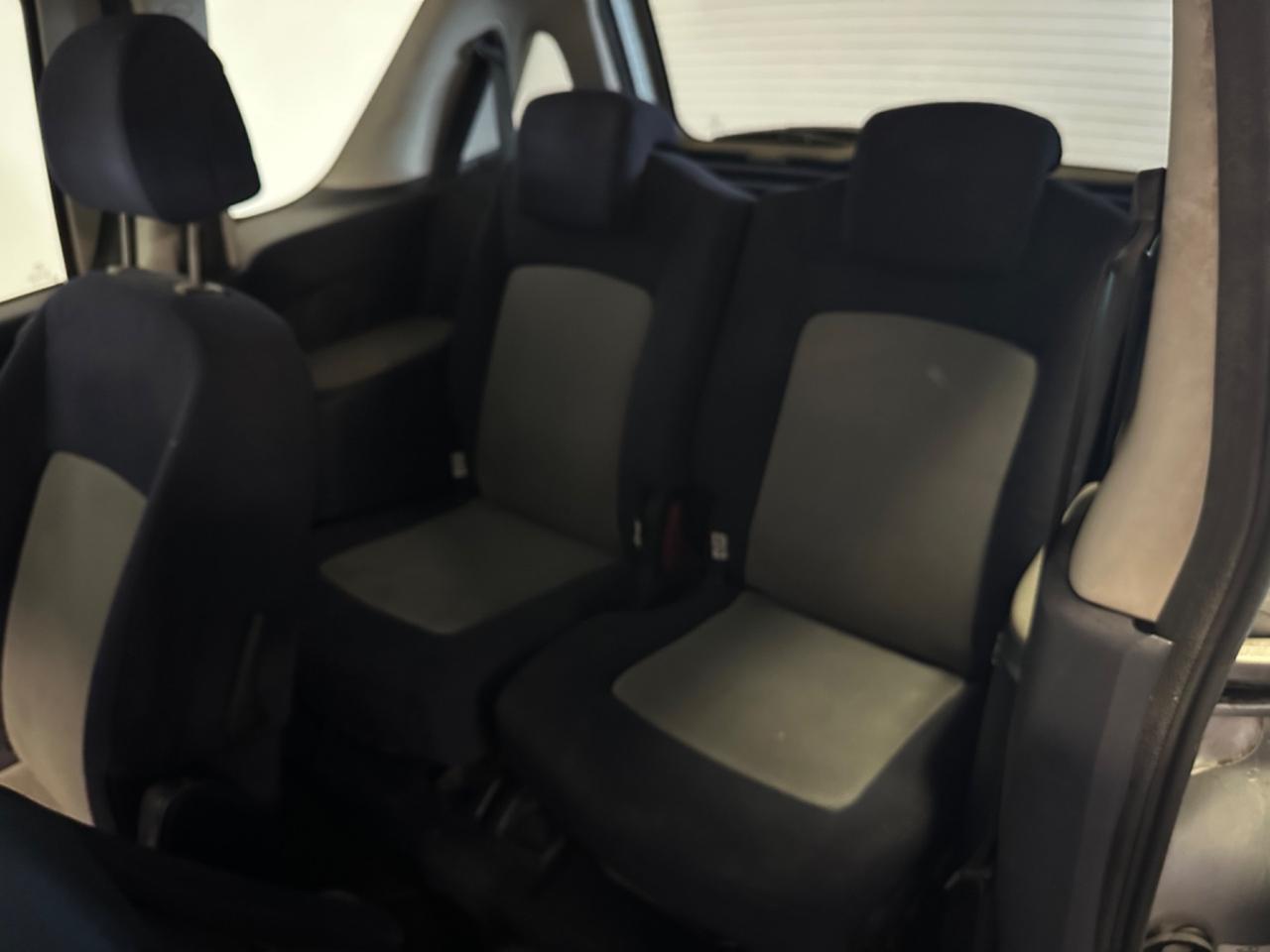 PEUGEOT 1007 SPORT 1.4 HDI 68CV DIESEL