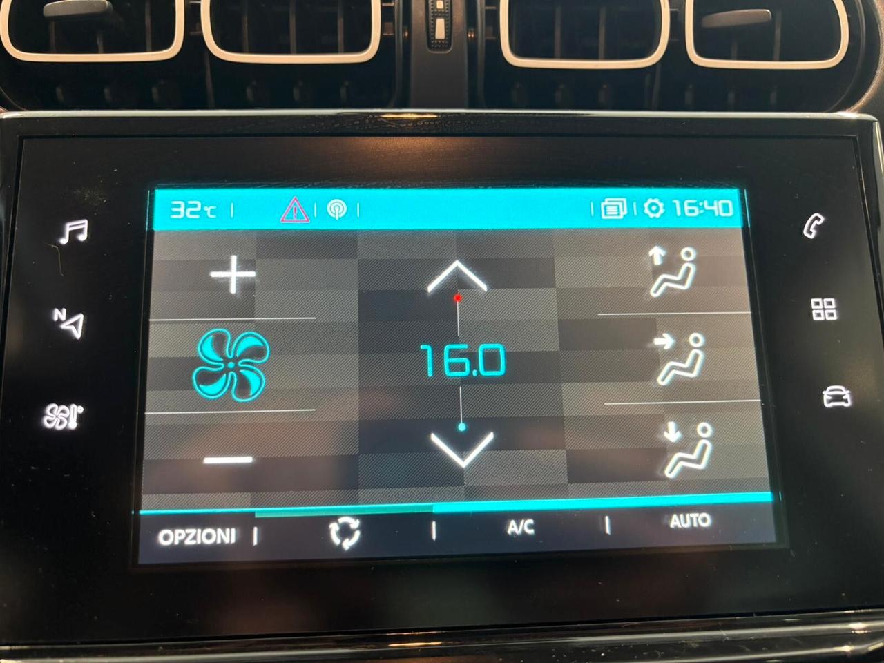 Citroen C3 Aircross SHINE PureTech 130 6mt