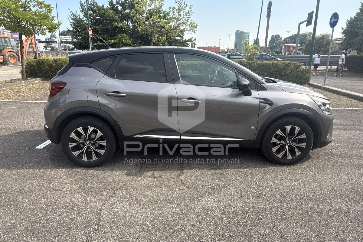 RENAULT Captur Blue dCi 115 CV EDC Intens