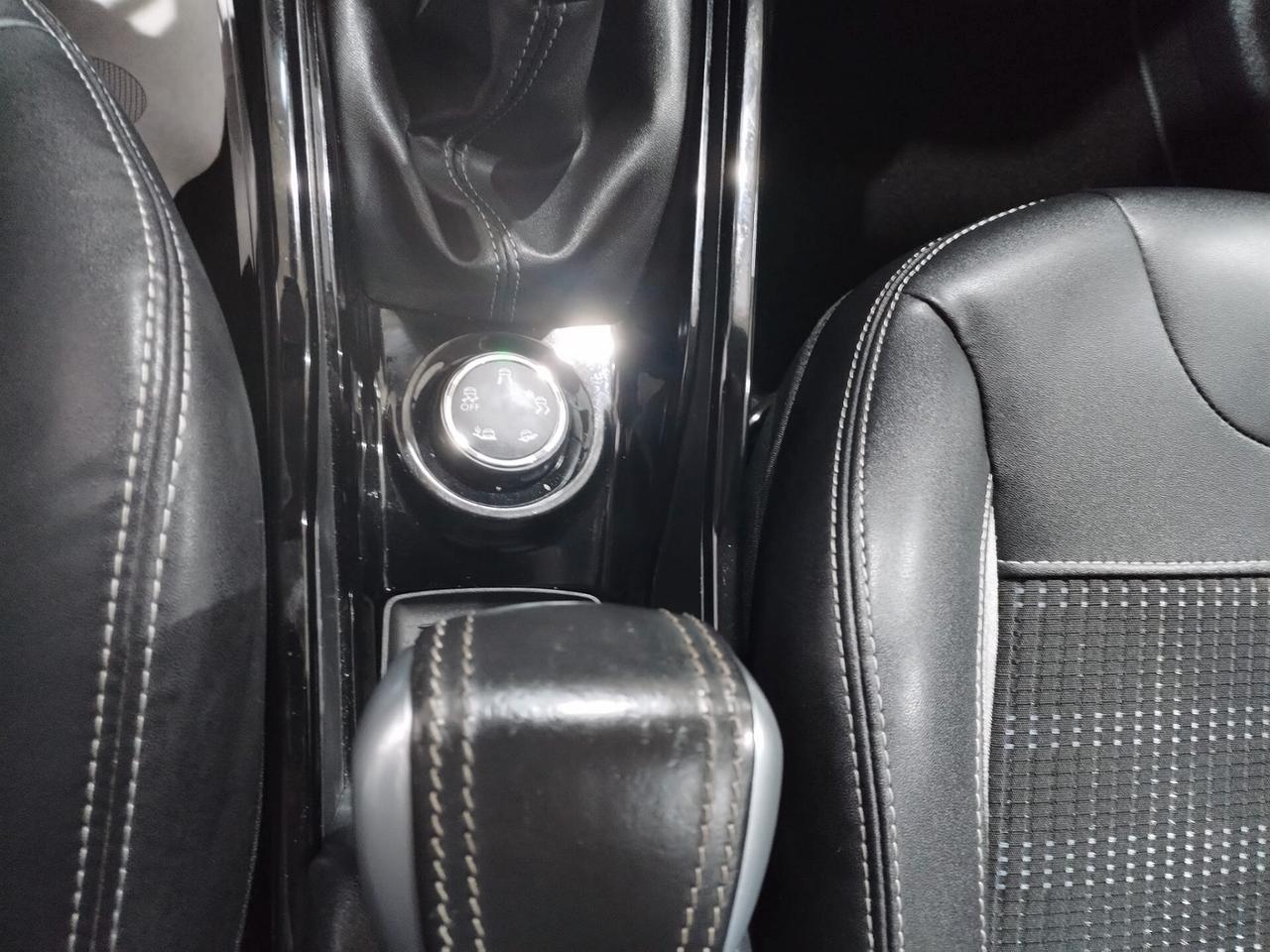Peugeot 2008 BlueHDi 100 Allure