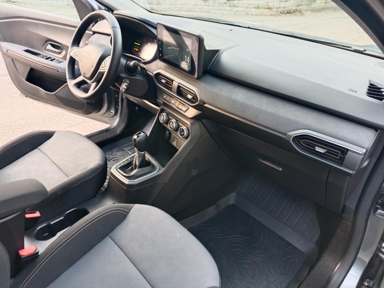 Dacia Jogger Hybrid 7 posti Extreme