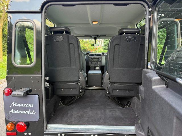 LAND ROVER Defender 90 2.2 TD4 Station Wagon SE NEOPATENTATI