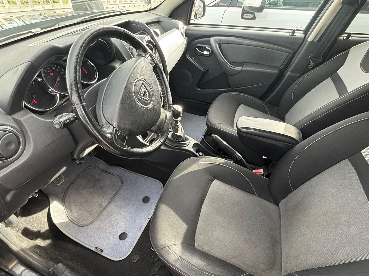 DACIA DUSTER 1.5 DCi 8V 110CV 4X2 BLACK SHADOW