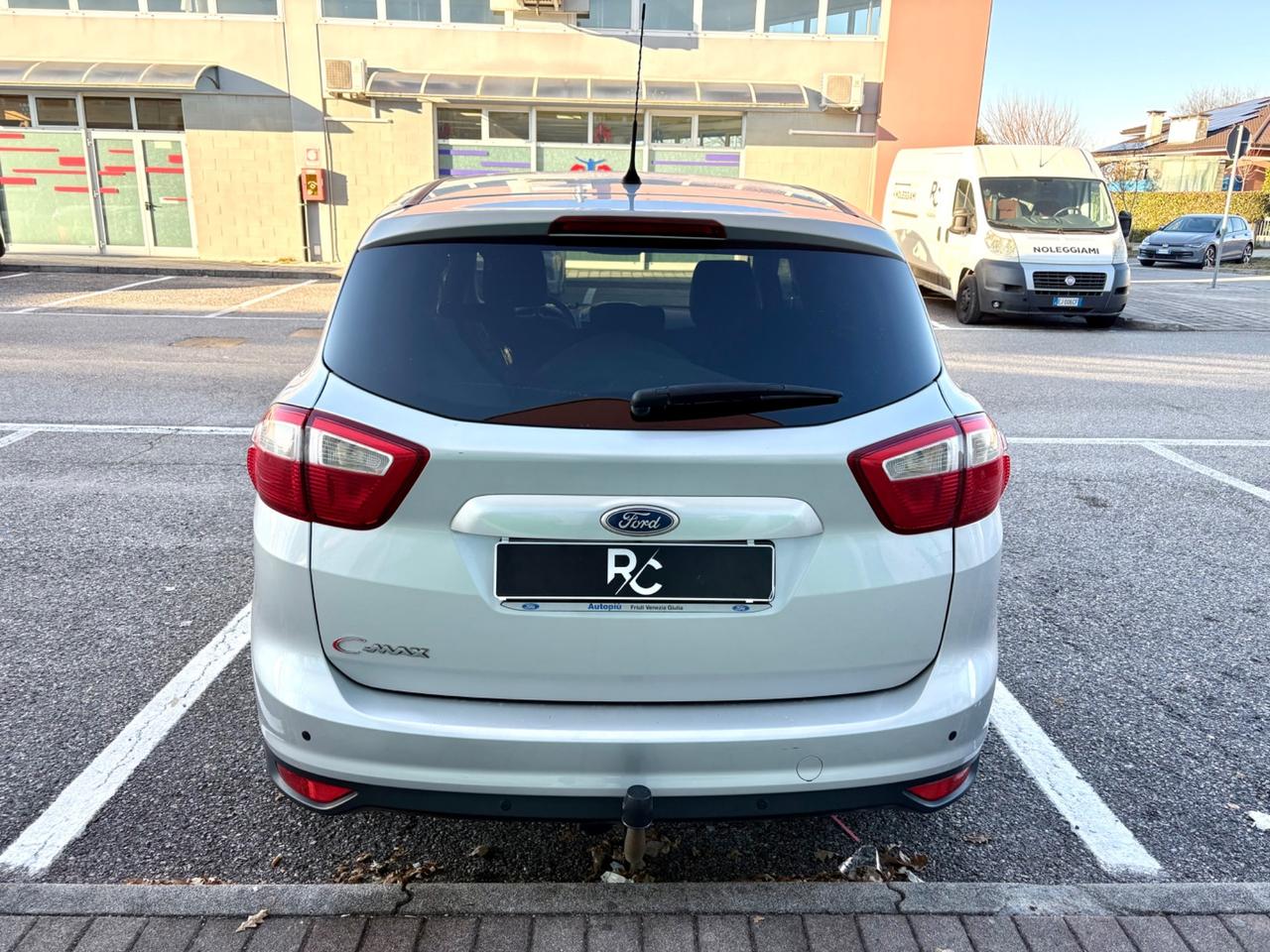 Ford C-Max 1.6 TDCi 95CV Titanium Ok neopatentati