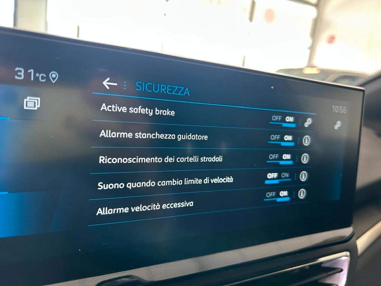 Peugeot 5008 ALLURE PACK BlueHDi 130 EAT8 7 p. SPOTICAR