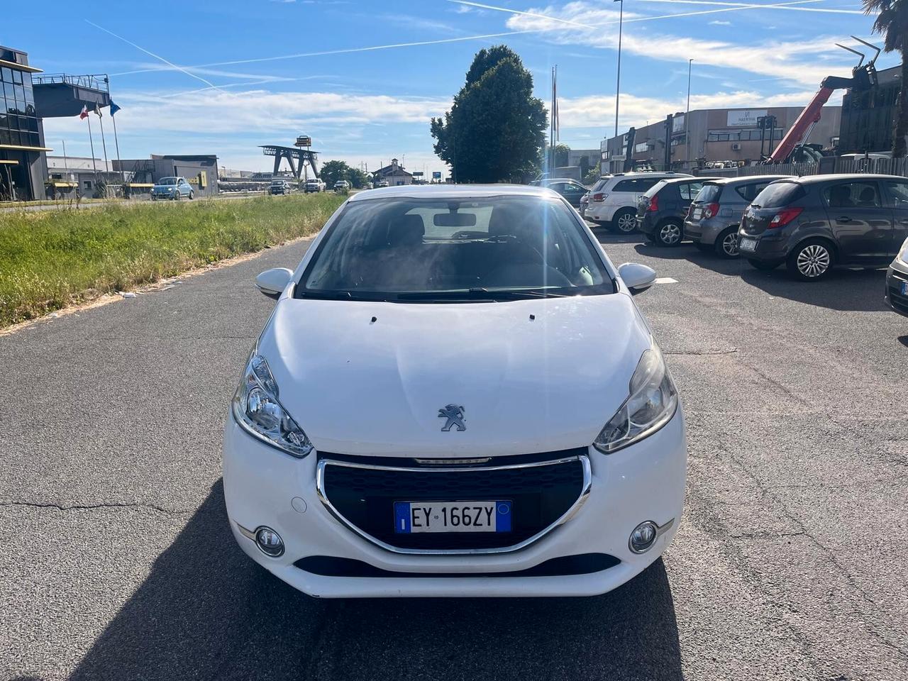 Peugeot 208 1.4 HDi 68 CV 5 porte Access
