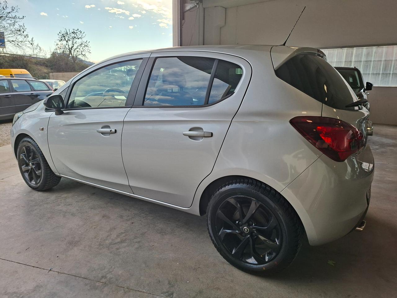 Opel Corsa 1.4 90CV Start&Stop 5 porte b-Color