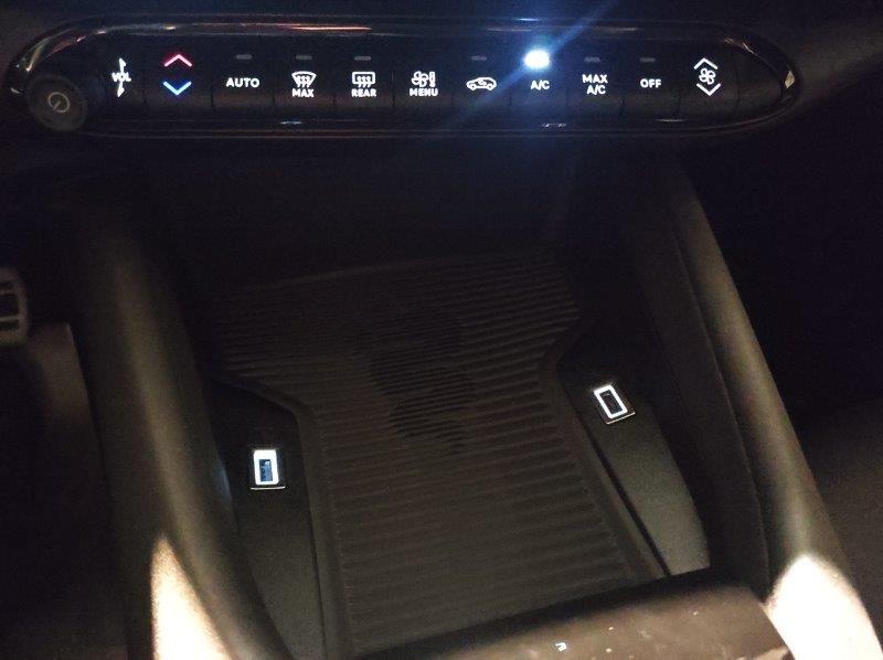 ALFA ROMEO Junior - Junior 1.2 136 CV Hybrid eDCT6 Speciale