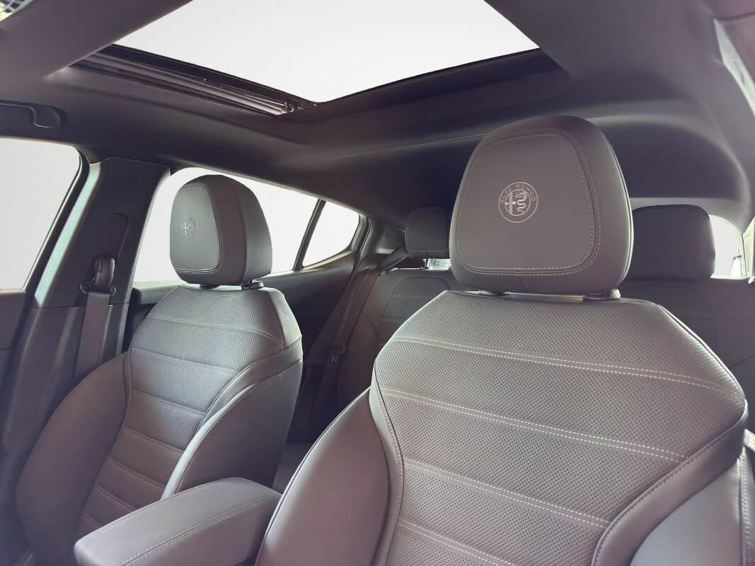 Alfa Romeo Tonale 1.6 Veloce 130cv TUA A 527 MENSILE FULL OPT !!!