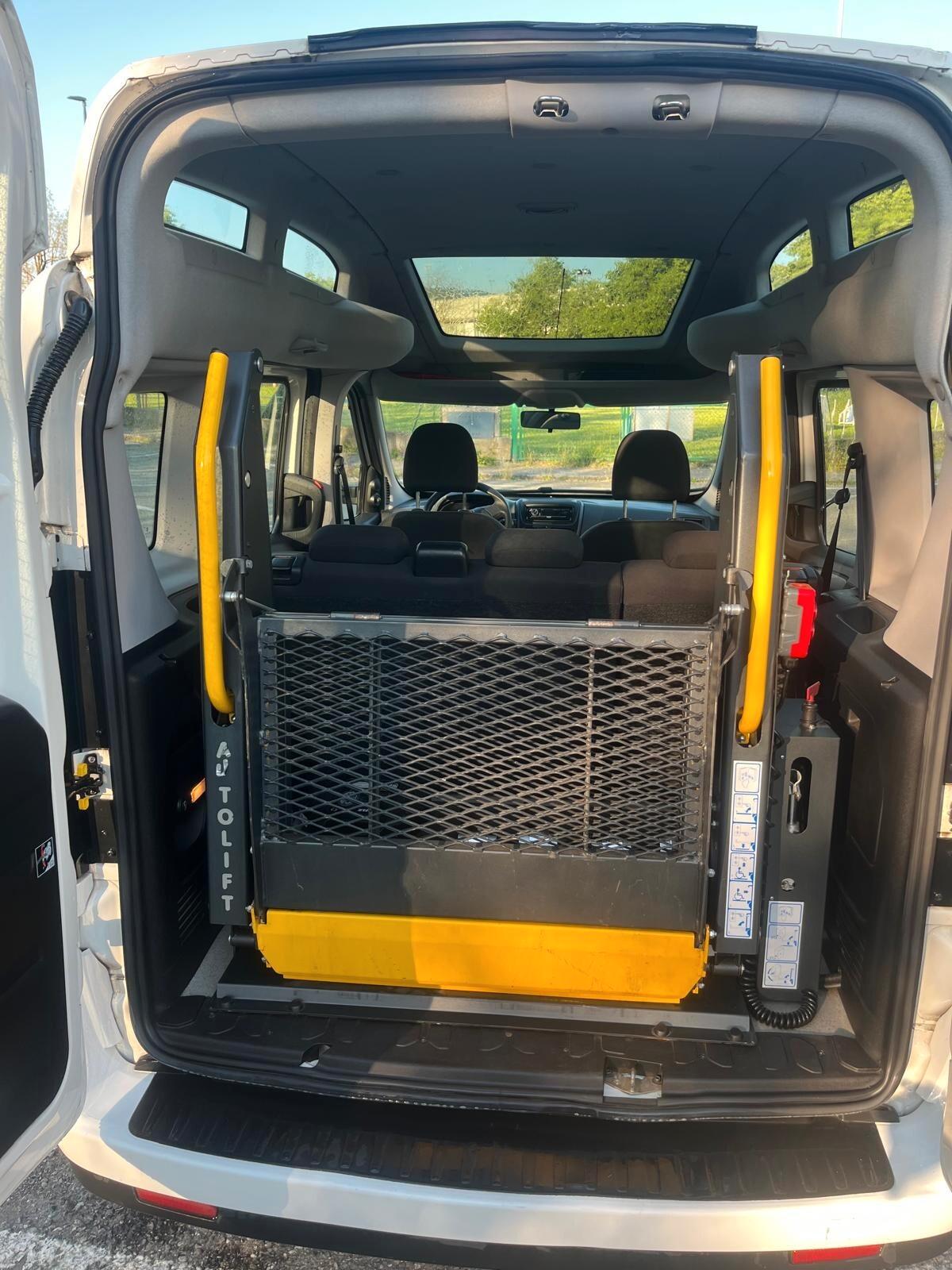 Fiat Doblo 1.6 MJT 16V trasp.disabili, tetto alto - 2012