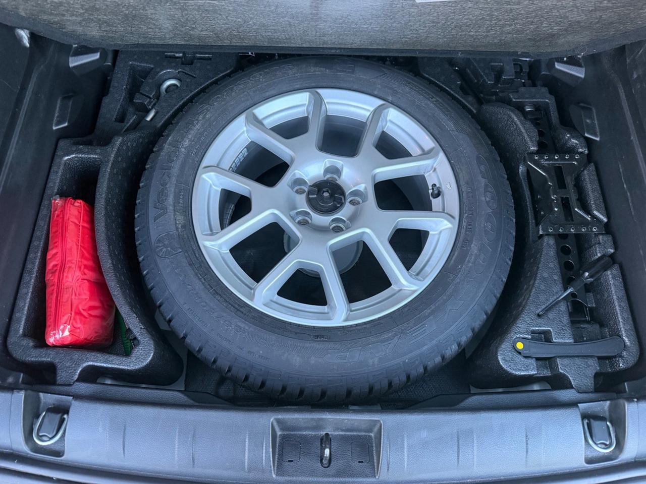 Jeep Renegade 1.3 T4 Cilindri Limited automatico