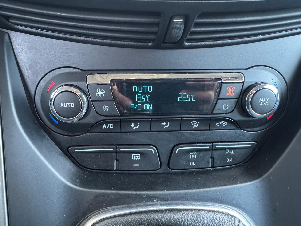 Ford C-Max 1.6 TDCi 115CV Titanium 2014