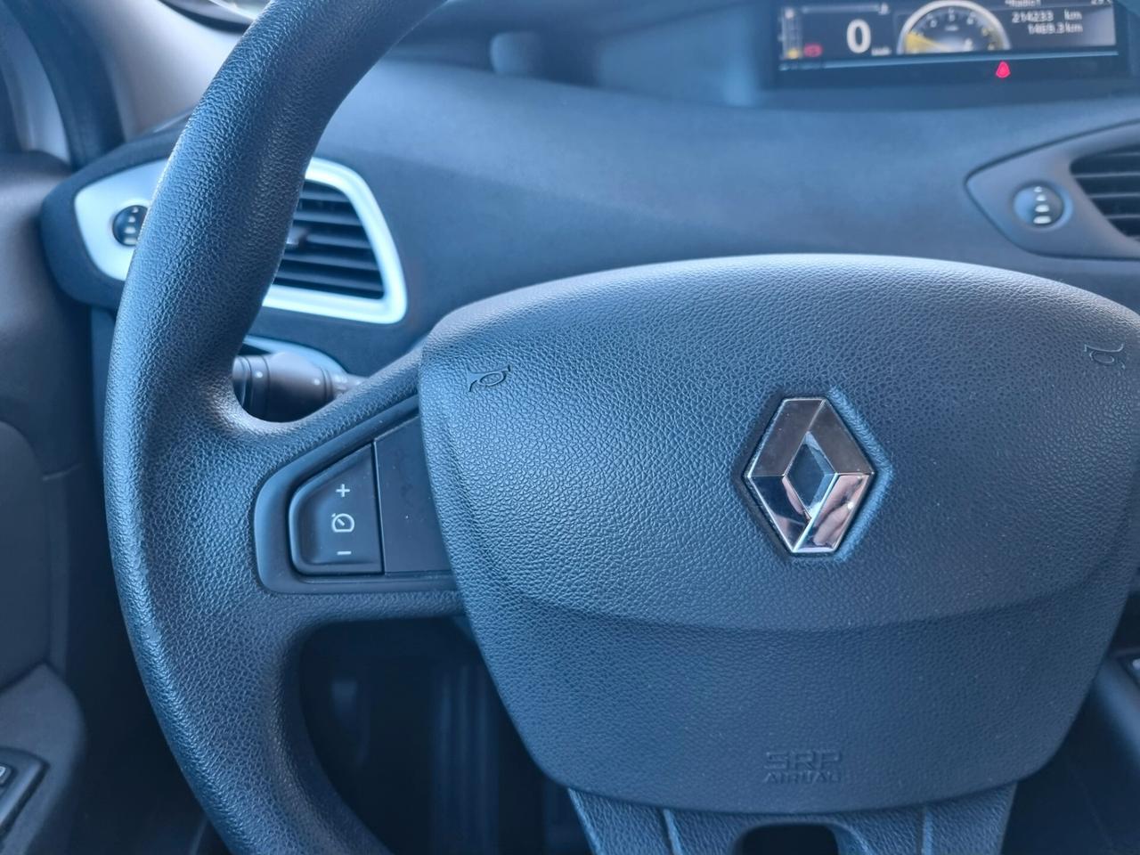 Renault Scenic Scénic XMod 1.5 dCi 110CV Start&Stop Live - 7 POSTI