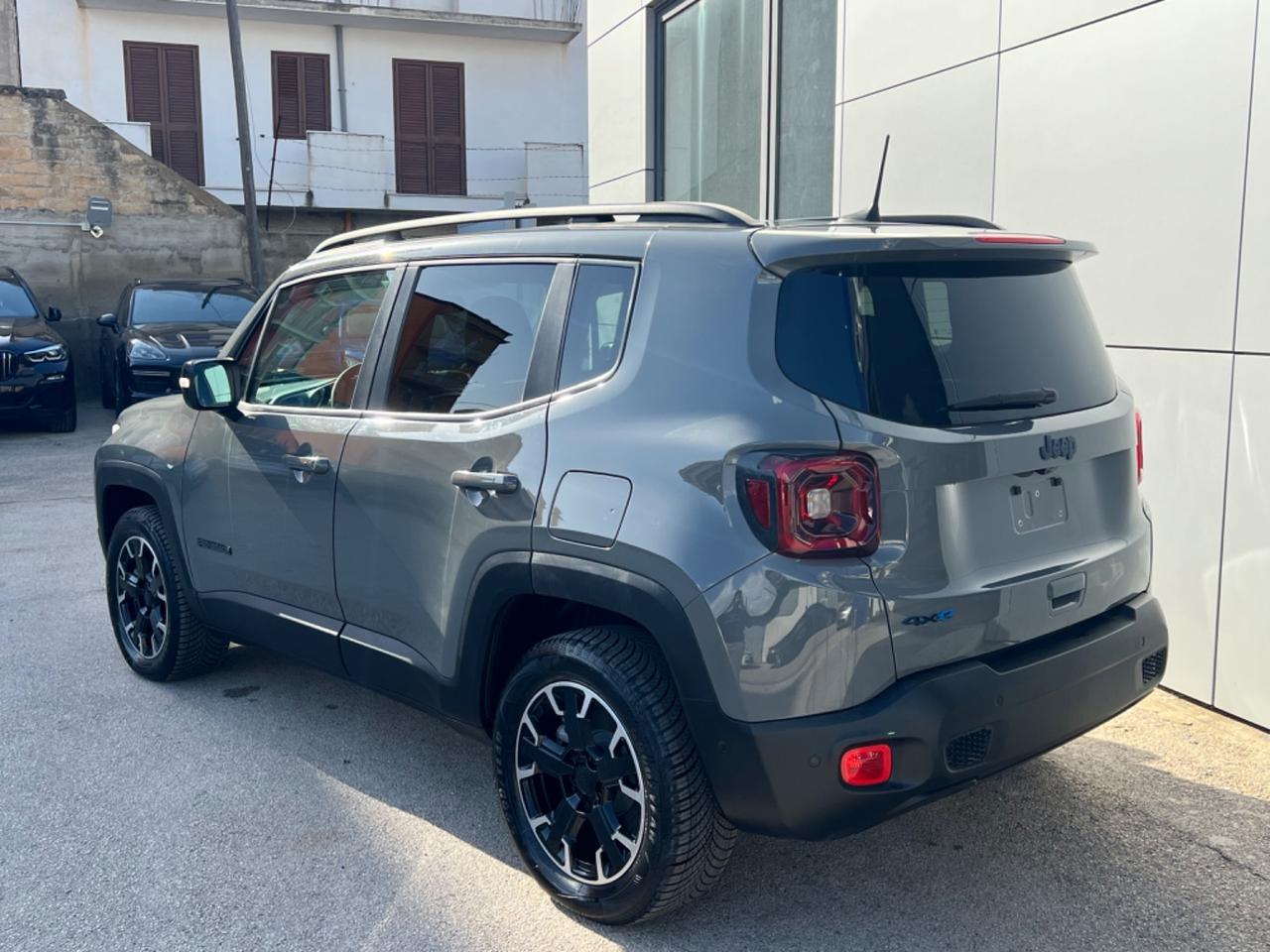 Jeep Renegade 1.3 t4 phev Upland Cross 4xe 240cv - SCONTO €14.450