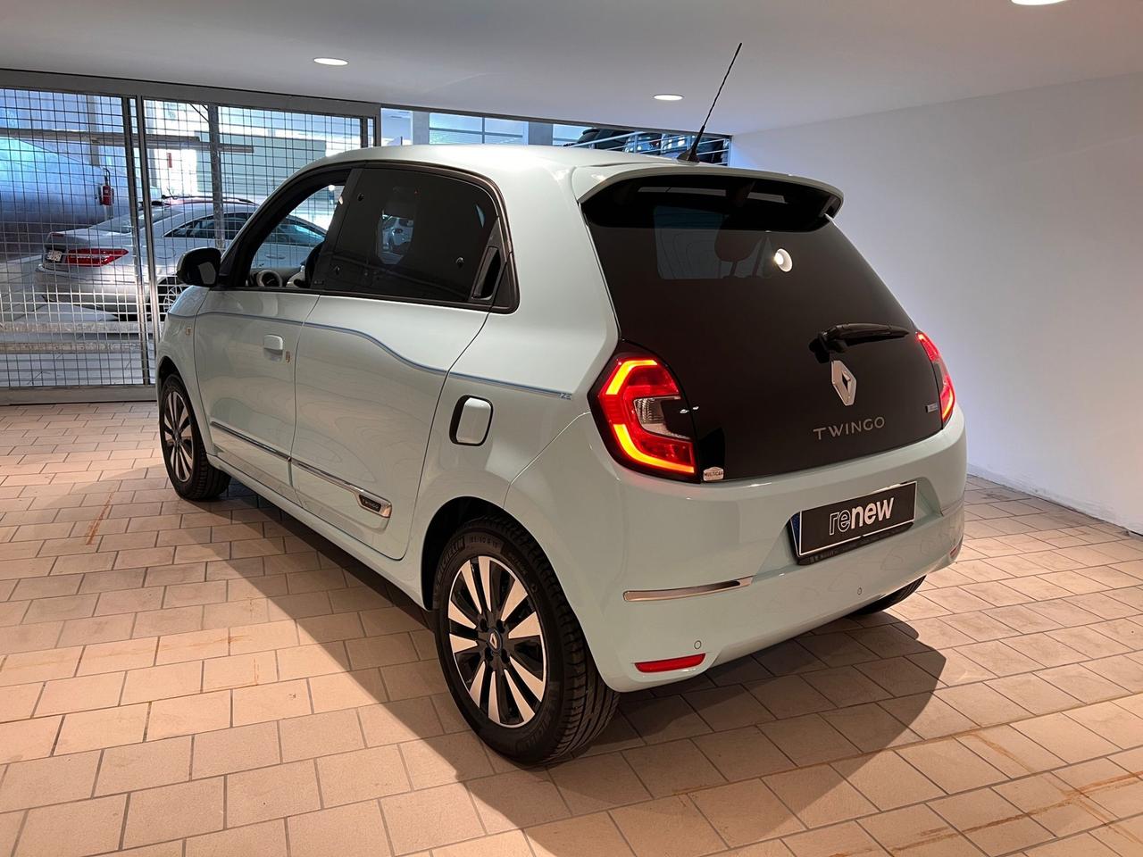 Renault Twingo Electric Intens 500€ di ricariche omaggio