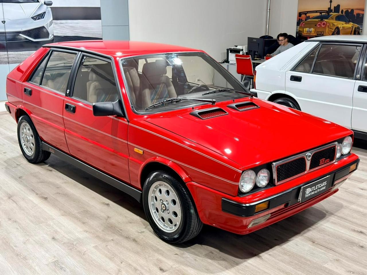 LANCIA DELTA 2.0 TURBO HF 4WD TORINO RESTAURO