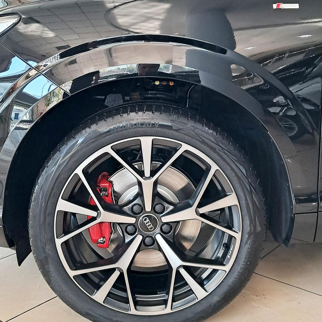 Audi Q3 35 TFSI S tronic Identity Black