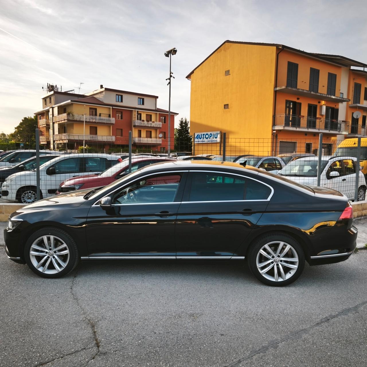 Volkswagen Passat 2.0 TDI SCR EVO DSG Business