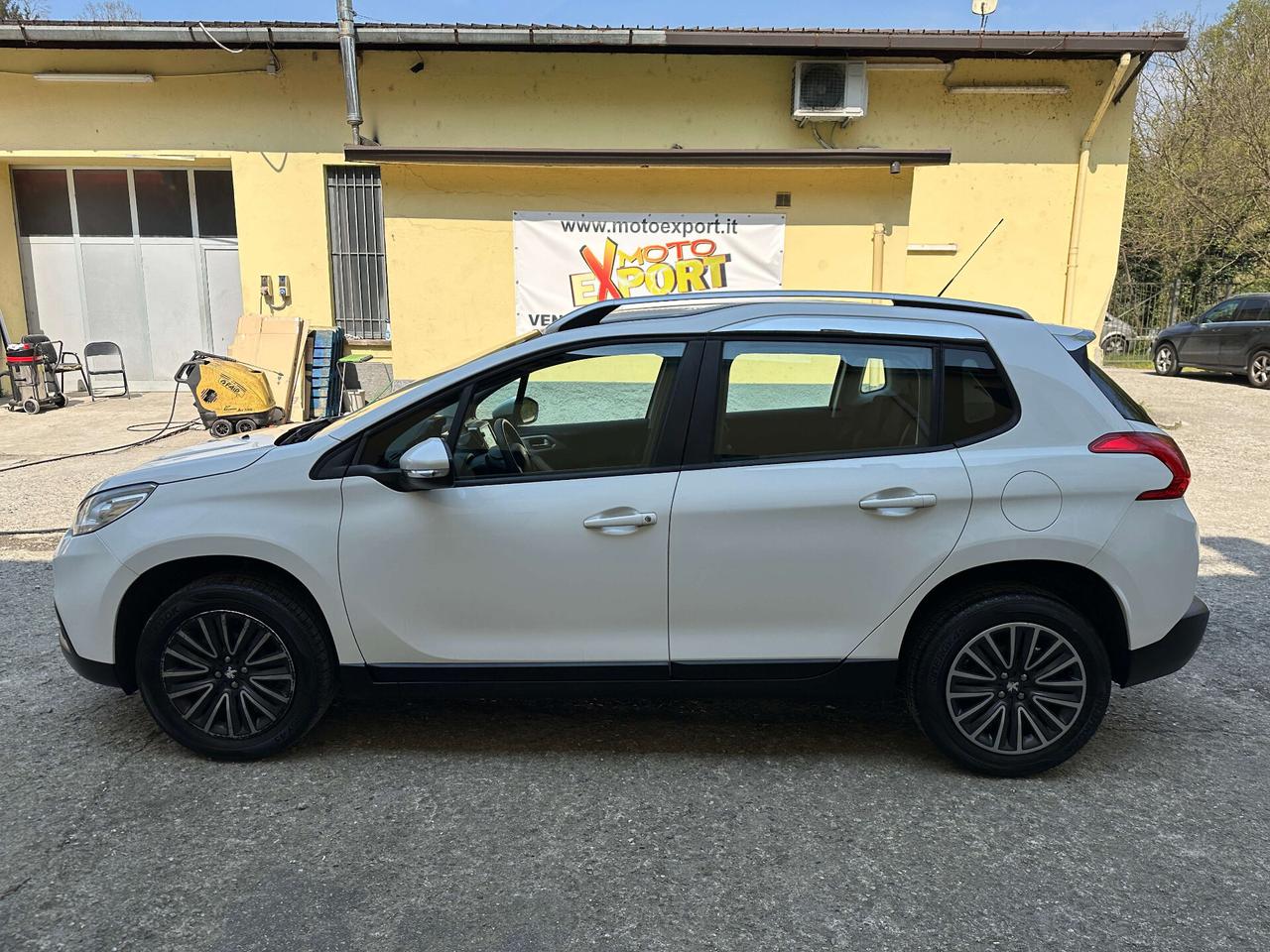 Peugeot 2008 BlueHDi 75 Active