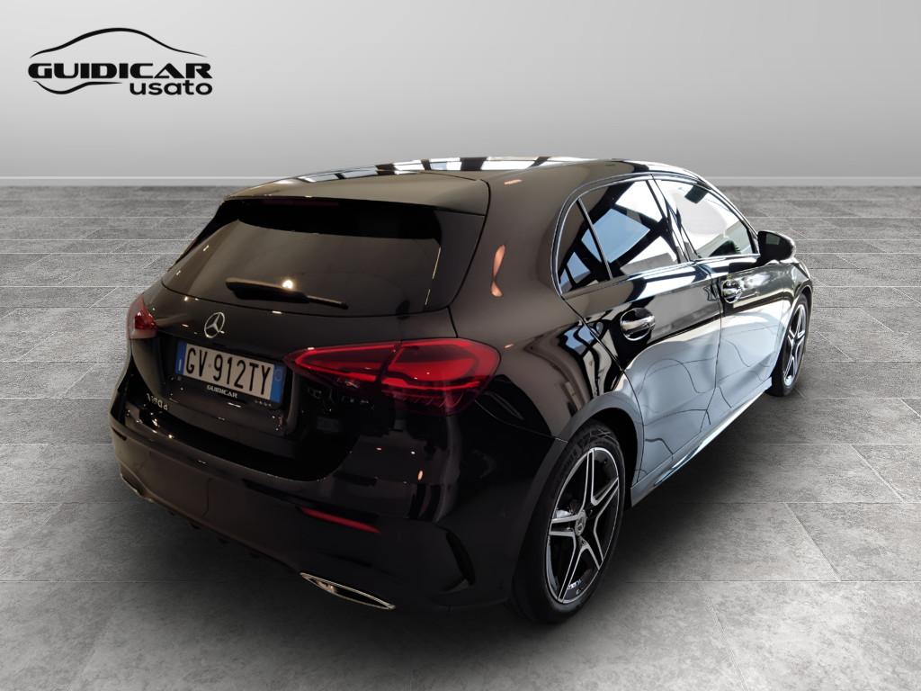 Mercedes-Benz Classe A - W177 2023 - A 180 d AMG Line Advanced Plus auto