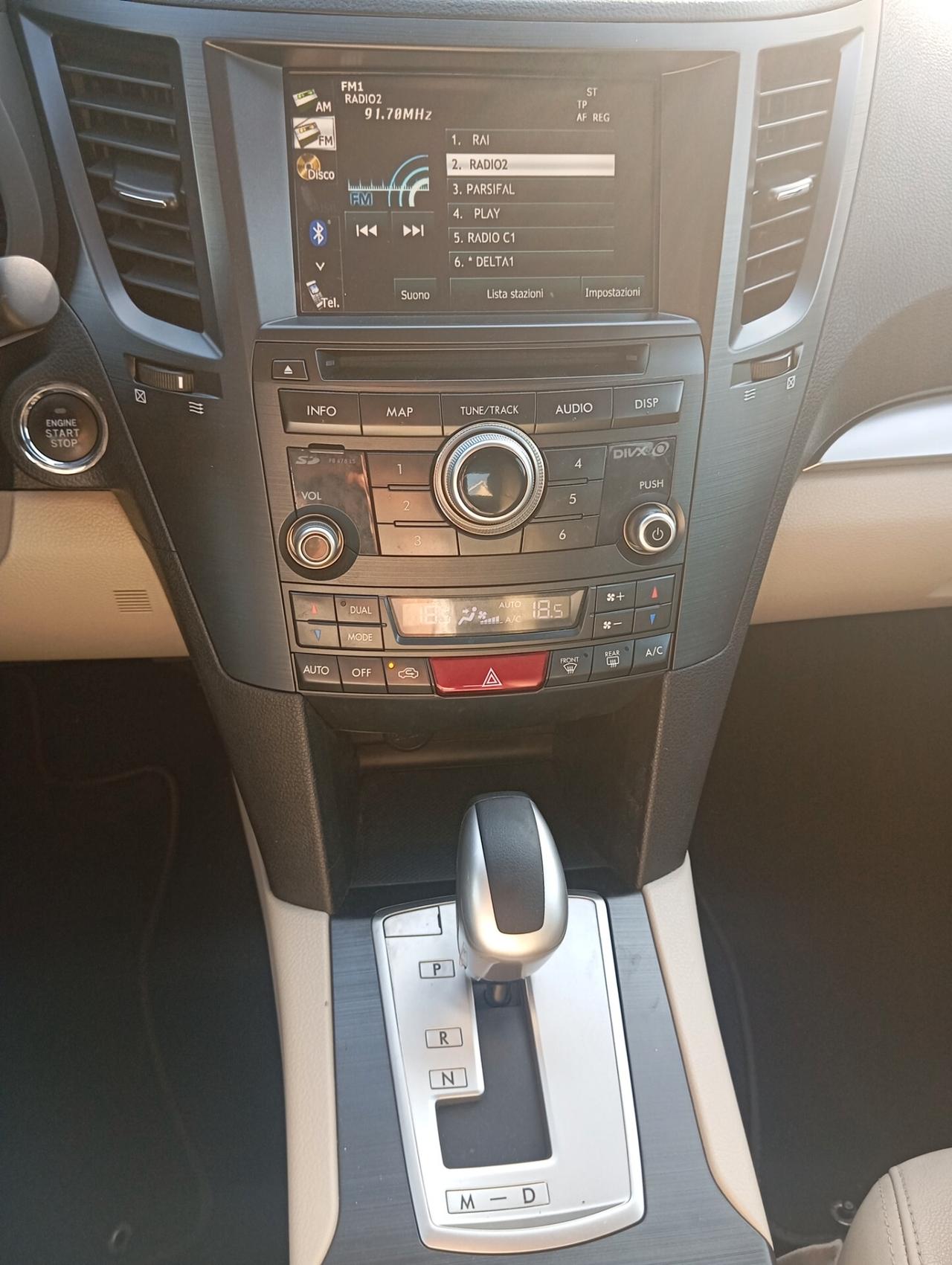 Subaru OUTBACK 2.0D Lineartronic Exclusive