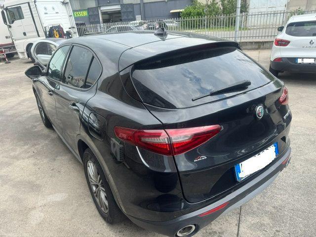 ALFA ROMEO Stelvio 2.2 Turbodiesel 180 CV AT8 RWD Business