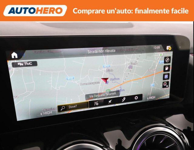 MERCEDES-BENZ GLA 180 d Automatic Premium