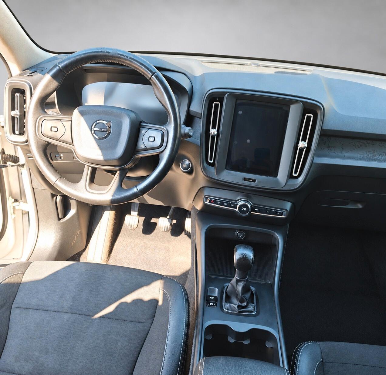 Volvo XC40 D3 Business 150 CV Manuale