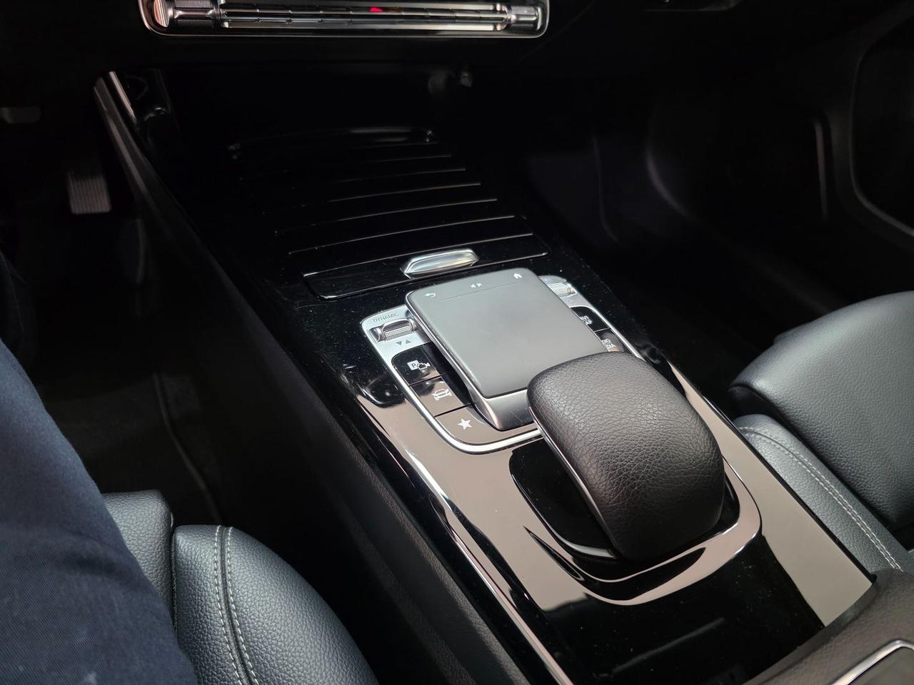 Mercedes-Benz A 180 Sport A 180 D