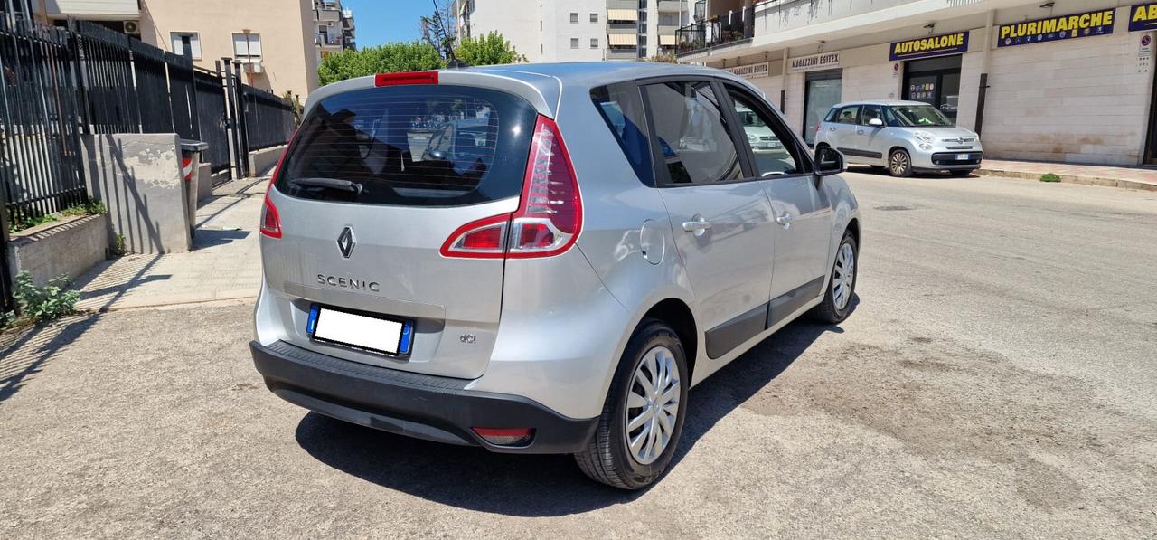 Renault Scénic X-Mod 1.5 dCi 110CV Luxe 2010