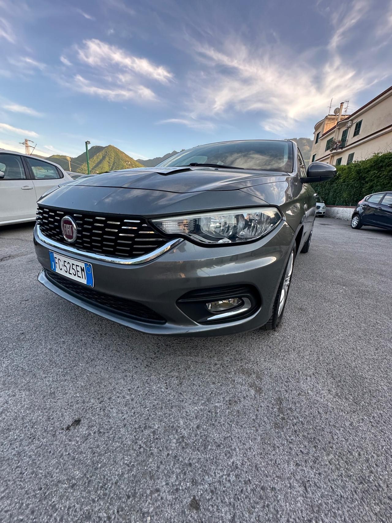Fiat Tipo 1.3 Mjt S&S 5 porte Sedan