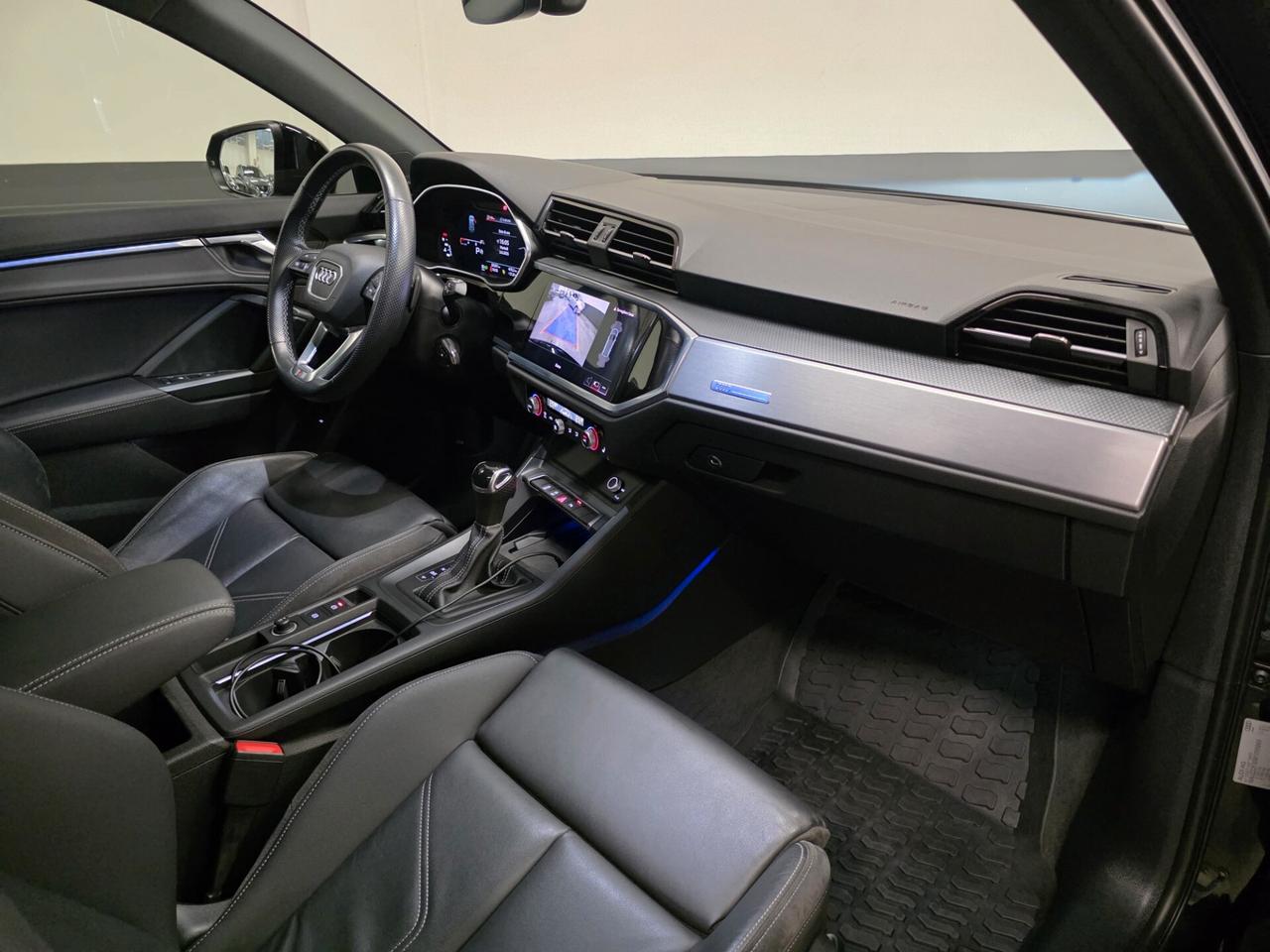 Audi Q3 35 TDI quattro S tronic S line edition