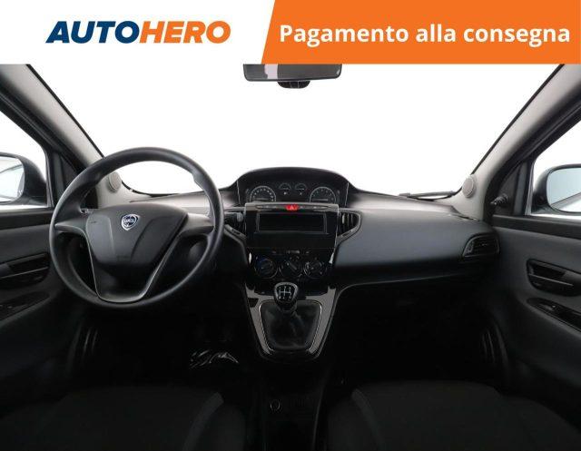 LANCIA Ypsilon 1.2 69 CV 5 porte Silver