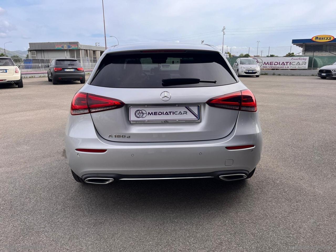 MERCEDES-BENZ A 180 d Automatic Sport