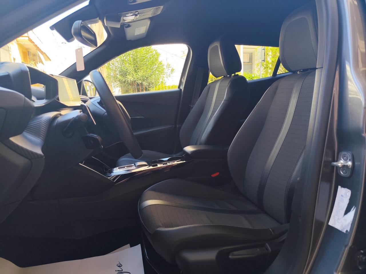 Peugeot 2008 1.5 BlueHDi 130CV ALLURE AUTOMATICA