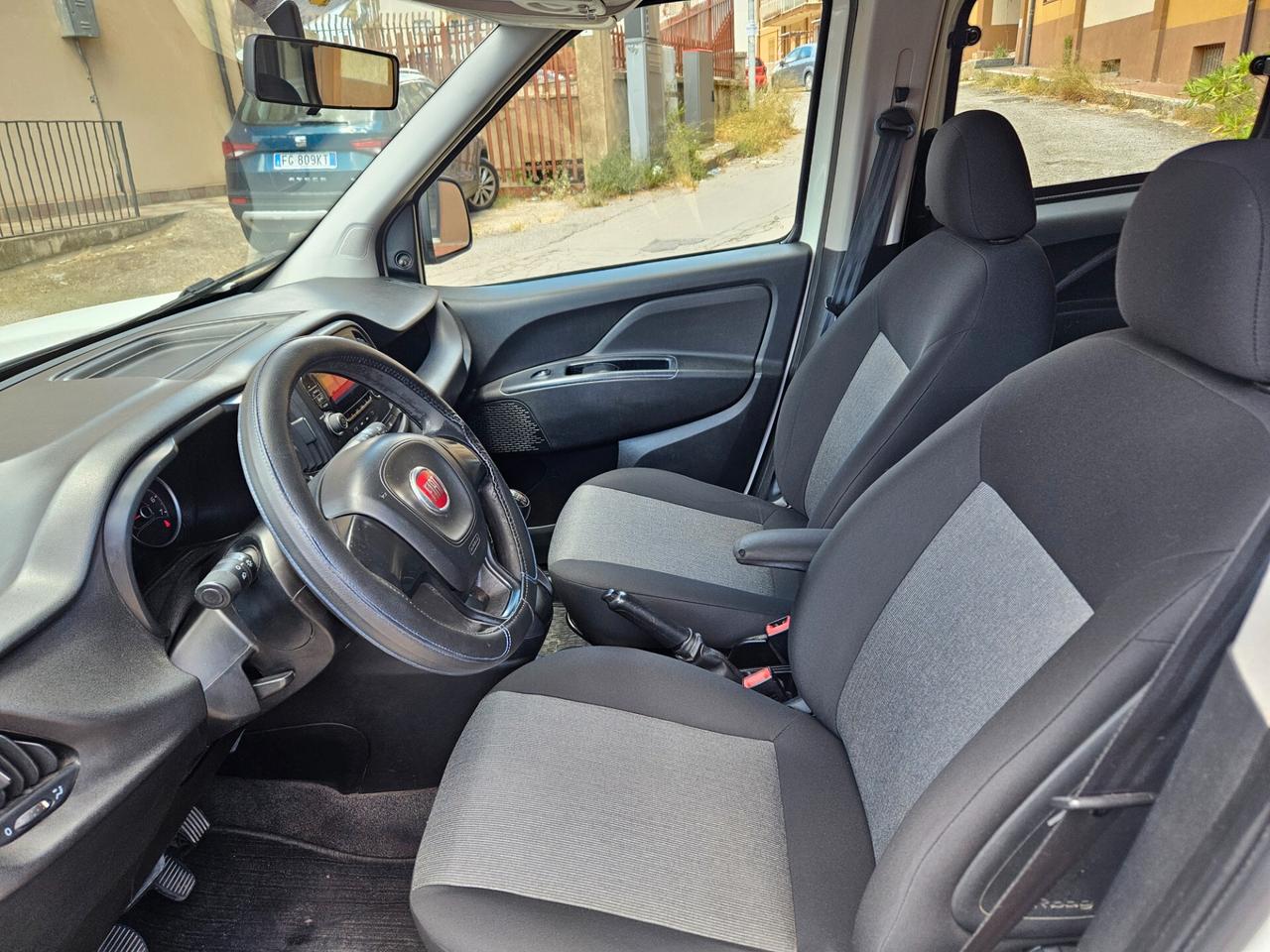 FIAT DOBLO' 1300 MJT 5 POSTI PREZZO IVA COMPRESA