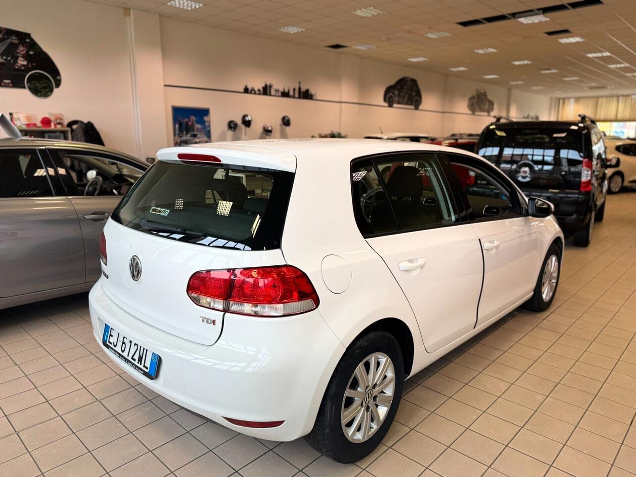 Volkswagen Golf 1.6 TDI 5p.