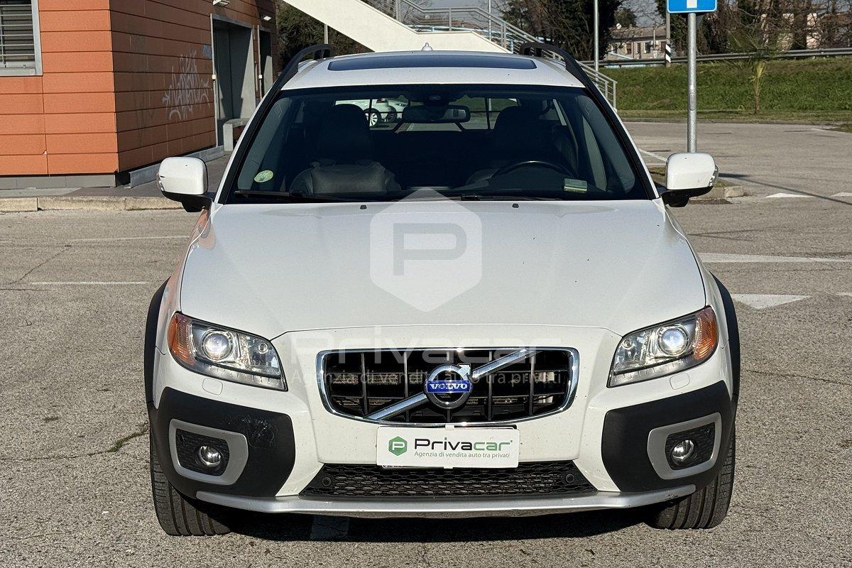 VOLVO XC70 D5 AWD Geartronic Summum