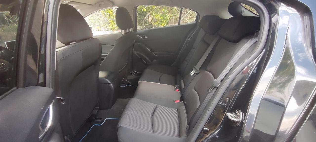 Mazda 3 Mazda3 2.2 Skyactiv-D Exceed