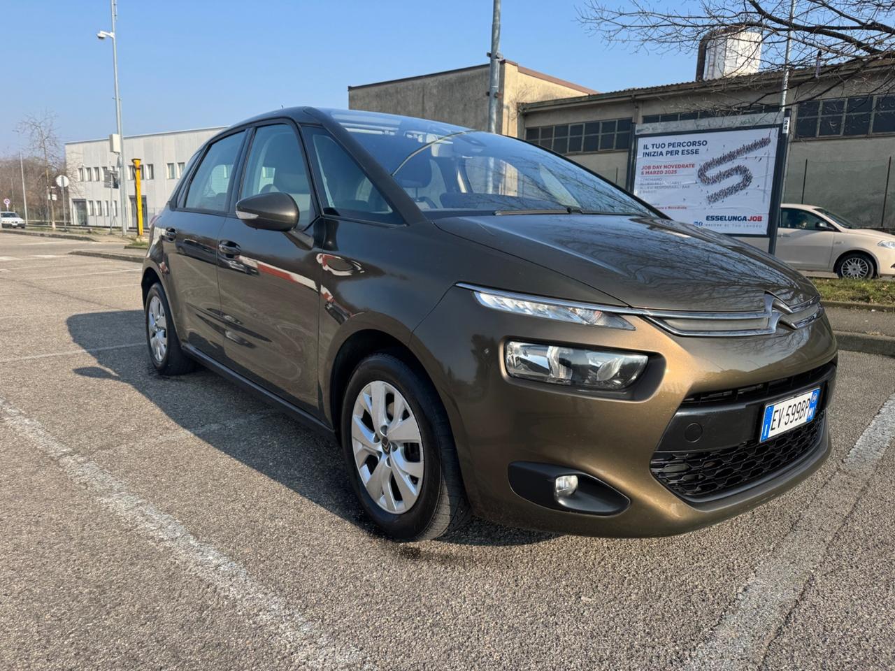 Citroen C4 Picasso cinghie nuove idonea ai neopatentati